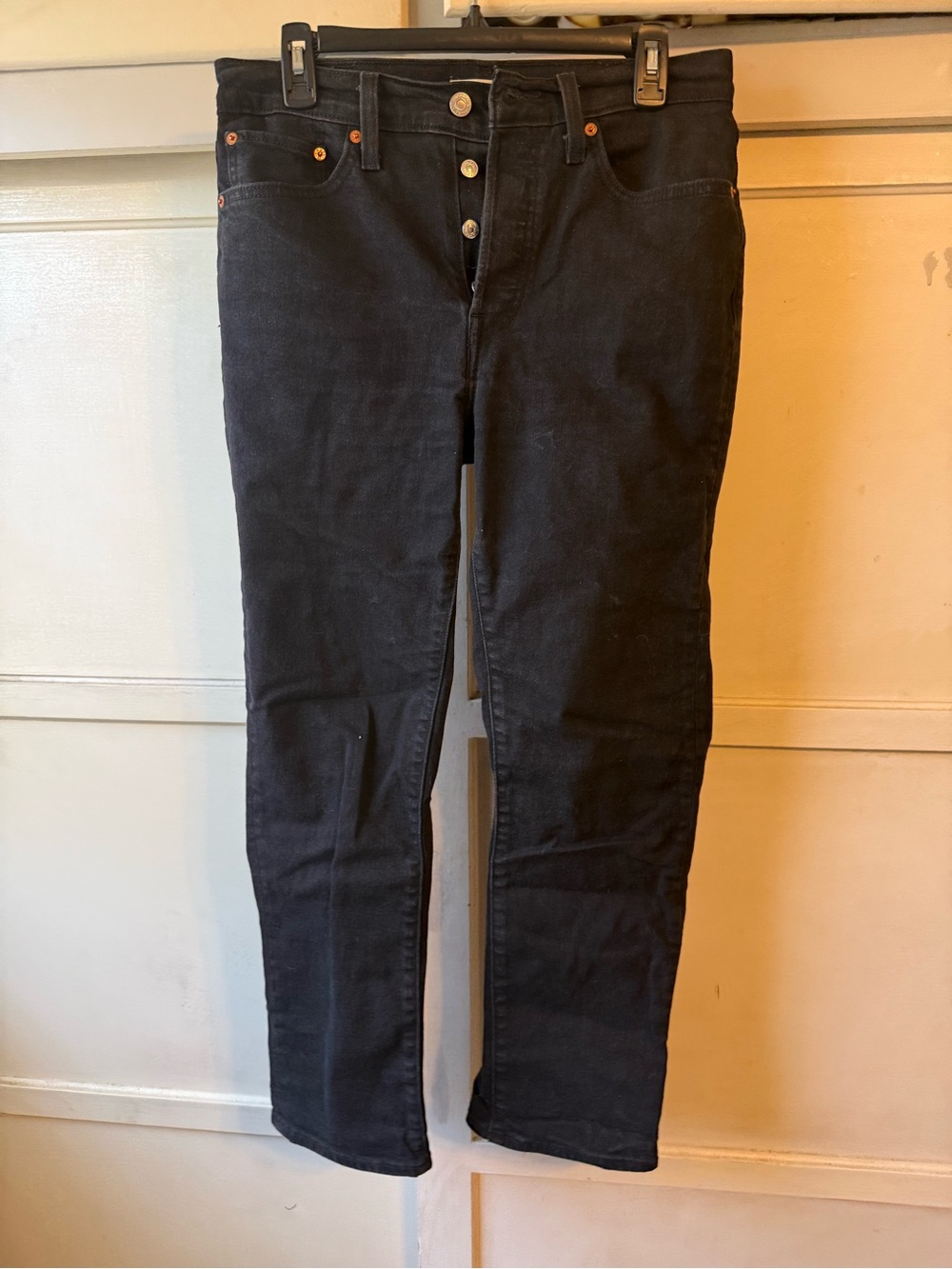 Levi's Wedgie Straight Leg Jeans in Black 30 x 28